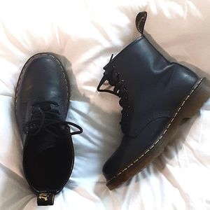 Dr Martens Smooth Leather 1460 Combat Boots